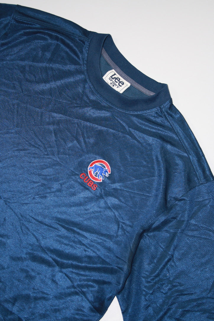 Vintage 90's Chicago Cubs Mesh Embroidered Tee (XL)