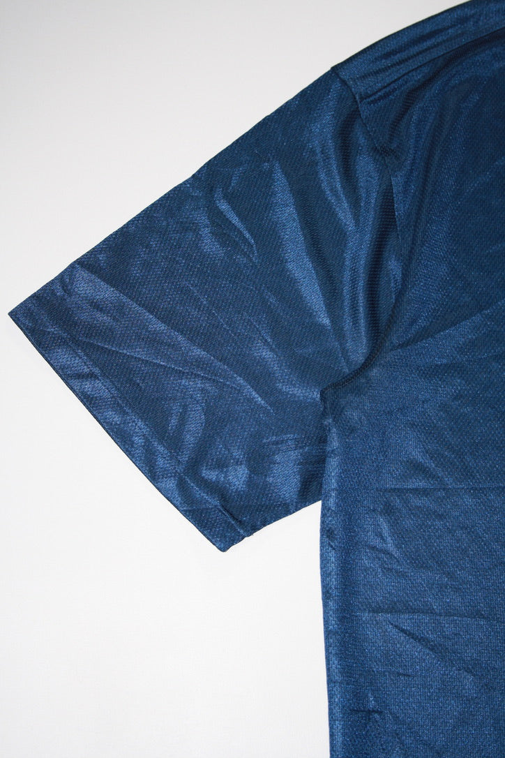 Vintage 90's Chicago Cubs Mesh Embroidered Tee (XL)