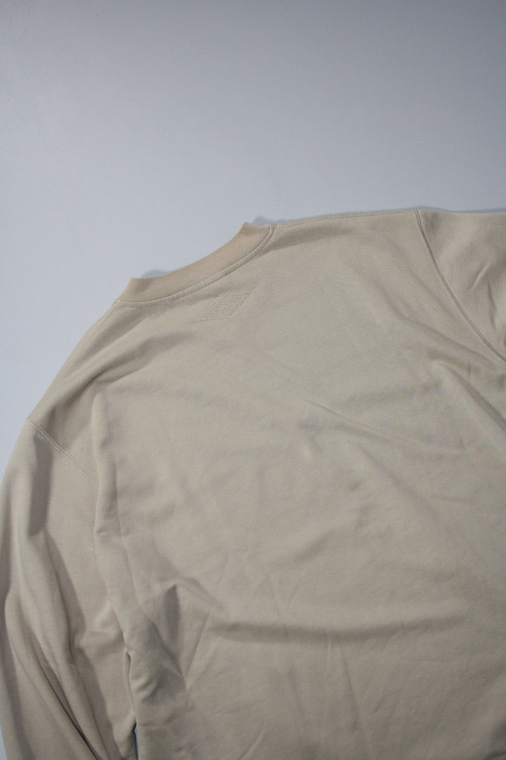 Vintage 90's Umbro Embroidered Sweater (XL)