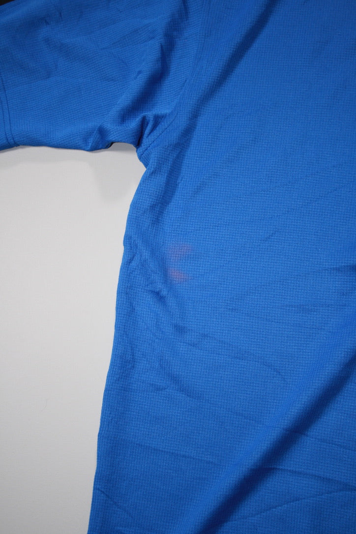 Vintage 2000's Reebok Mesh Embroidered Tee (M/L)