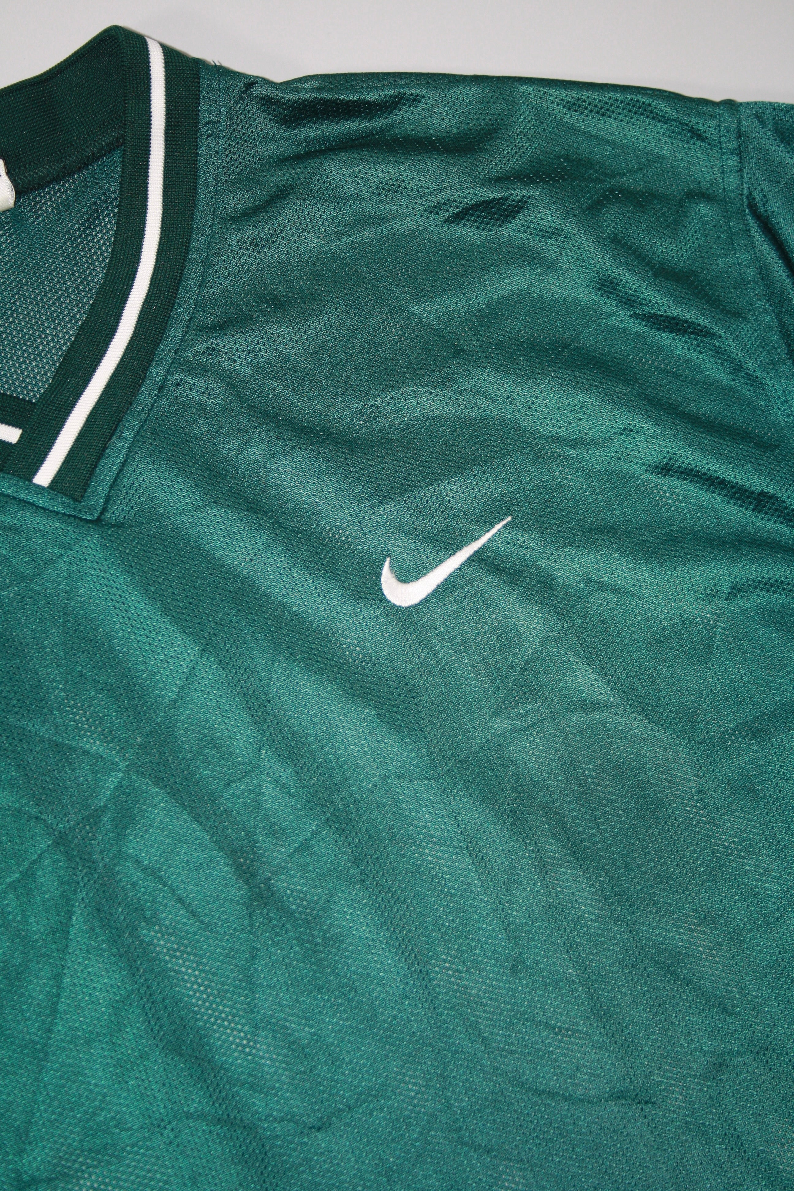 Vintage 90's Nike Mesh Embroidered Tee (XL)