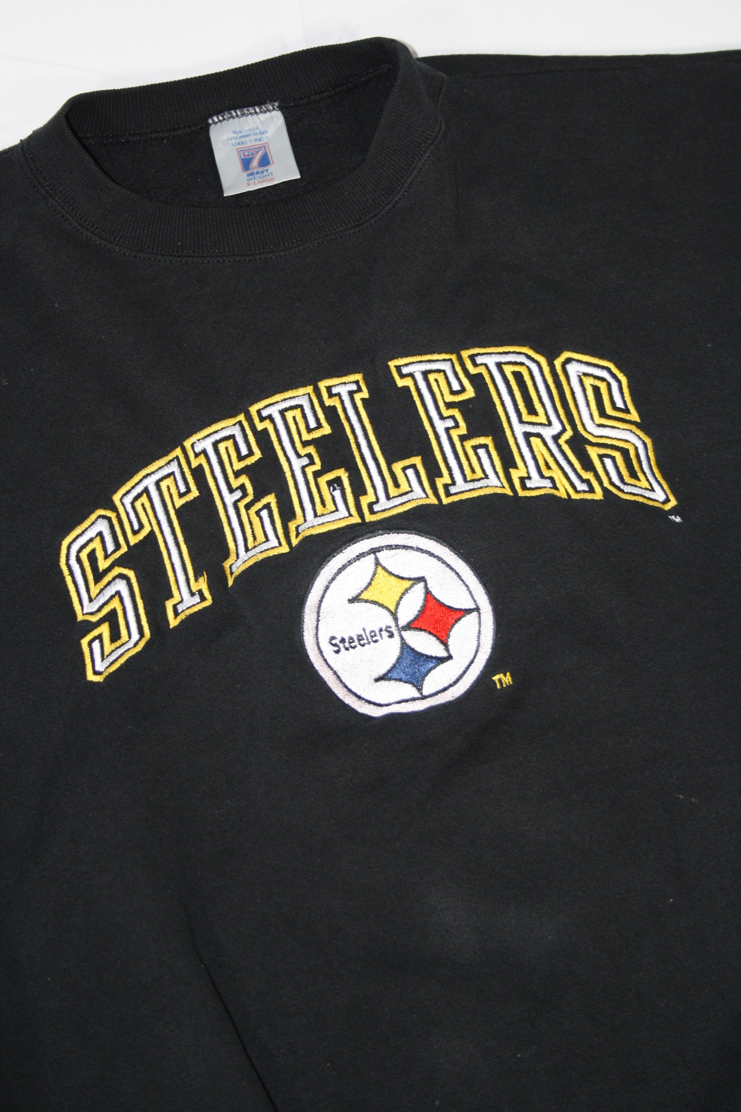 Vintage Steelers Embroidered Sweater (XL)