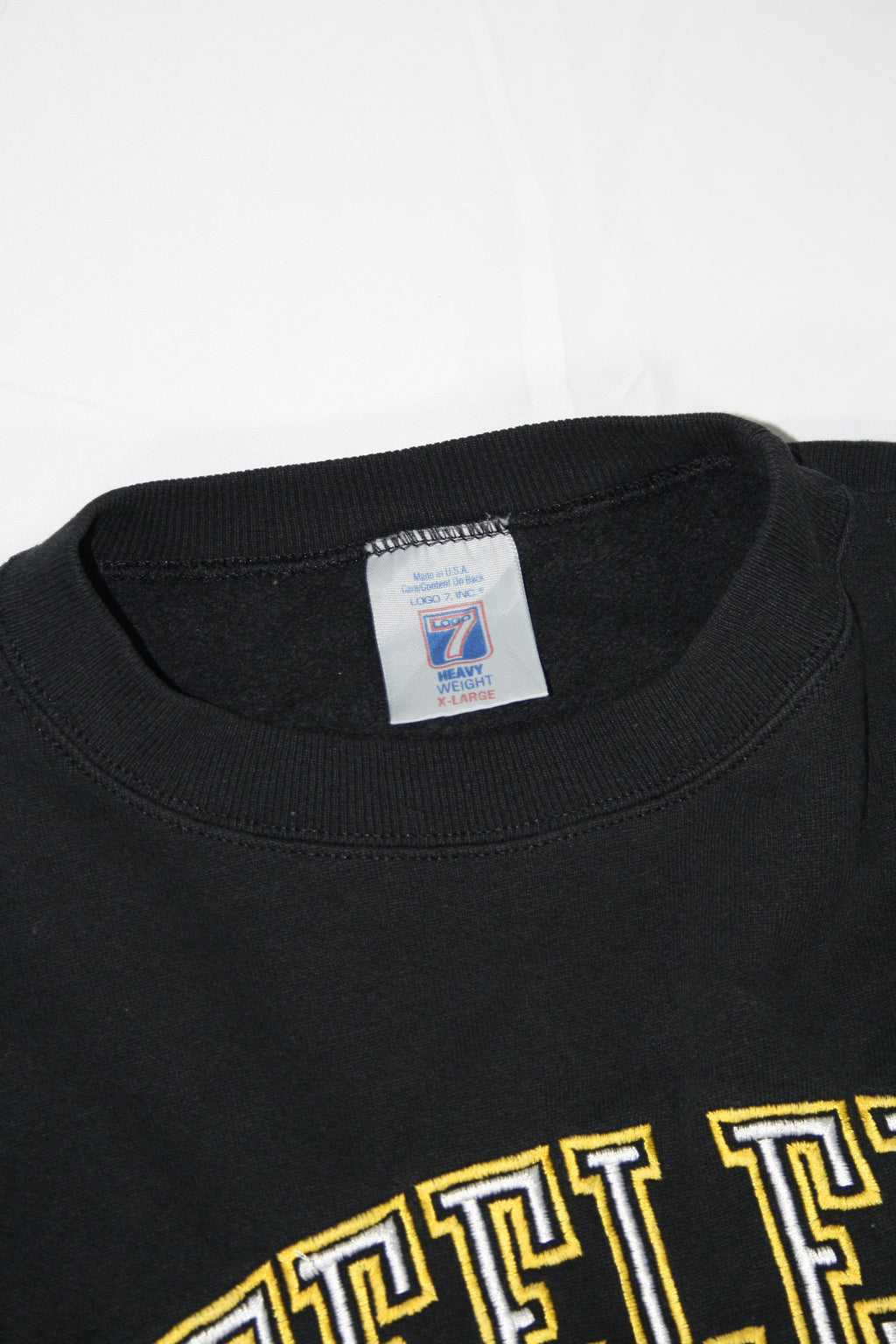 Vintage Steelers Embroidered Sweater (XL)