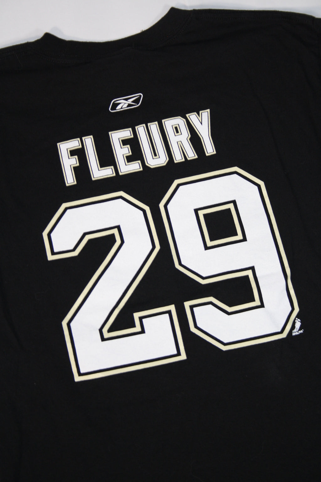 Vintage NHL Penguins 'Fleury' Printed Tee (M/L)