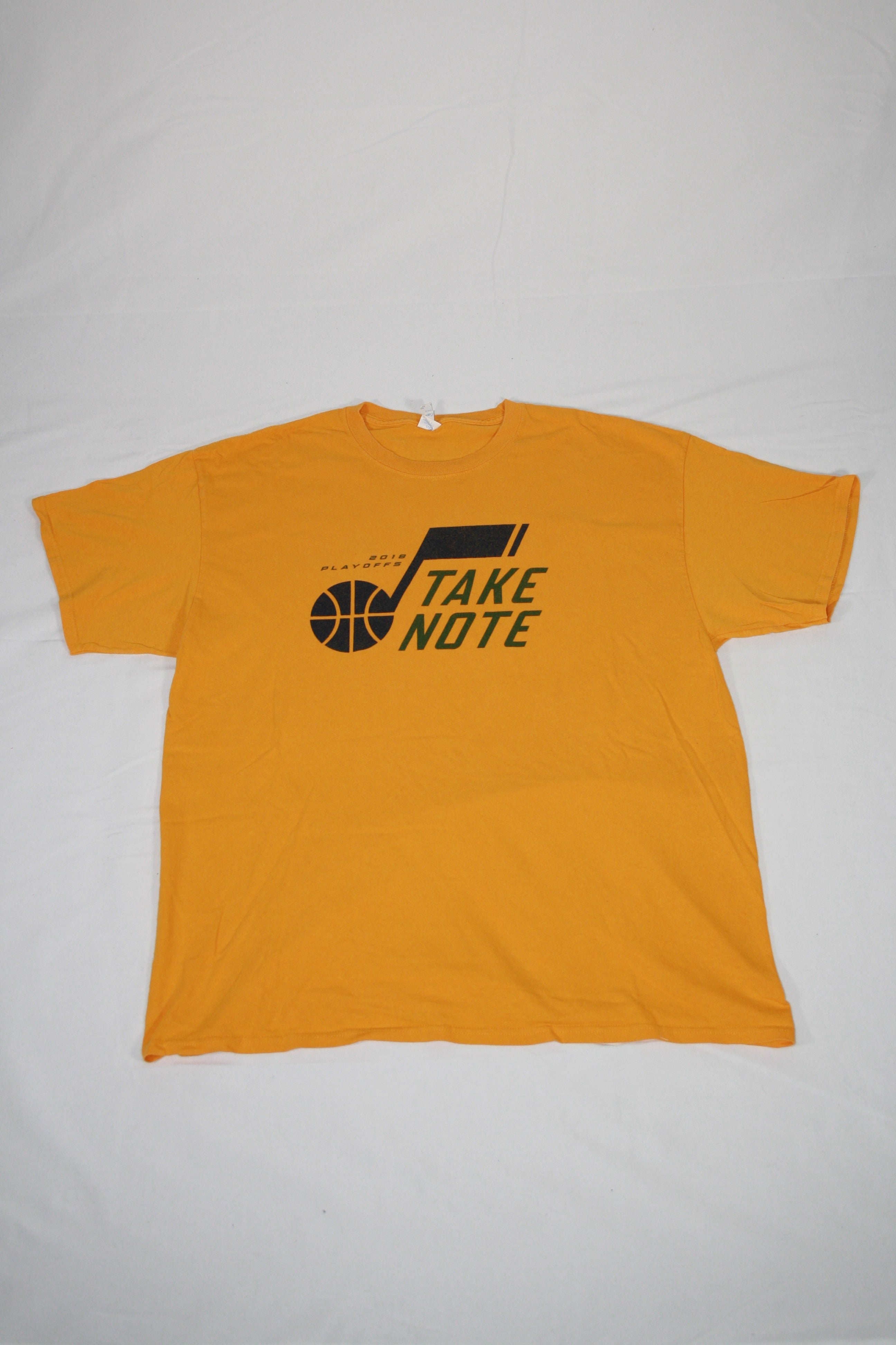 Vintage Utah Jazz 2018 Playoffs 'Zions Bank' Printed Tee (XL)