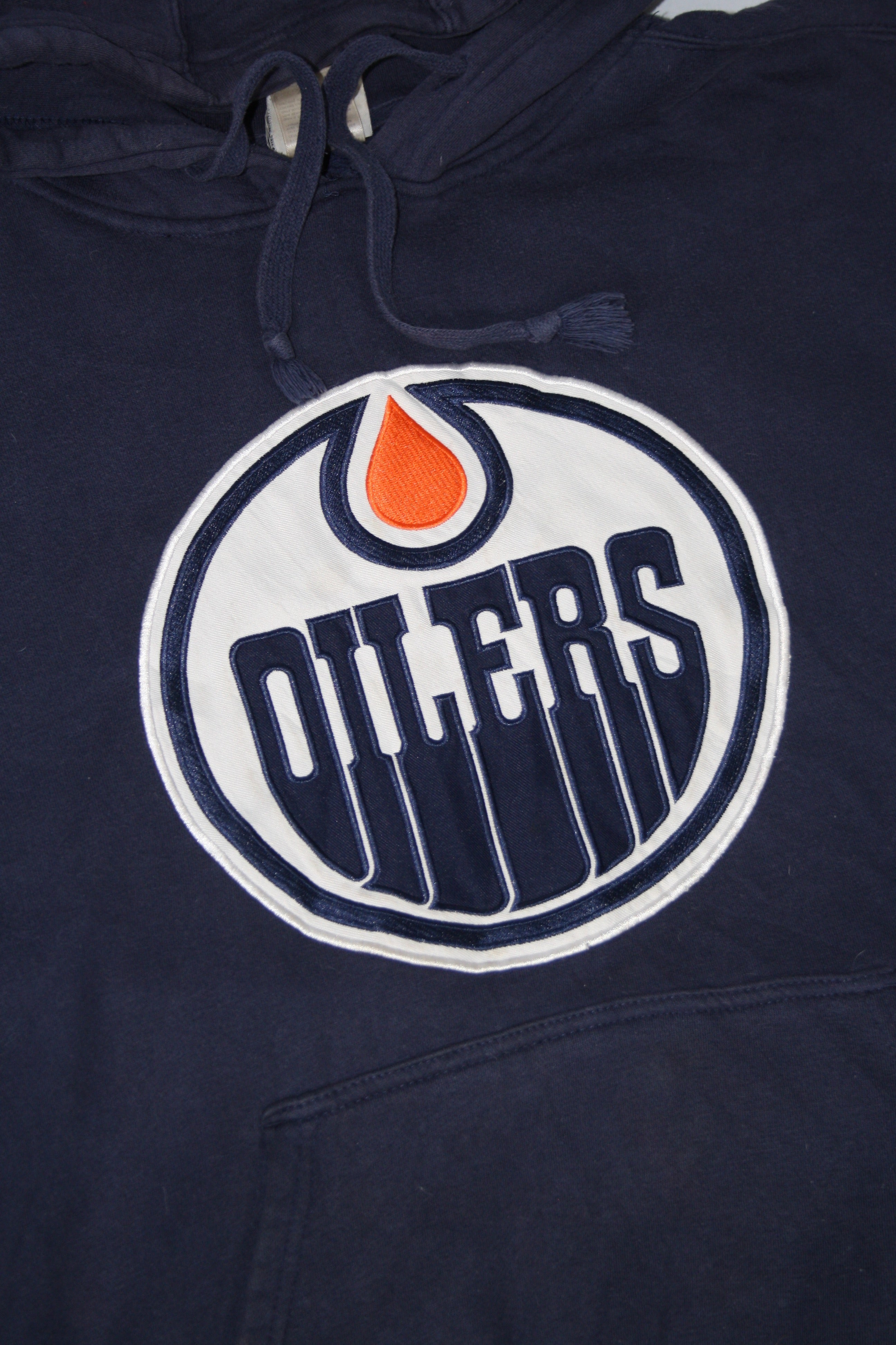 Vintage Edmonton Oilers Embroidered Hoodie (M)