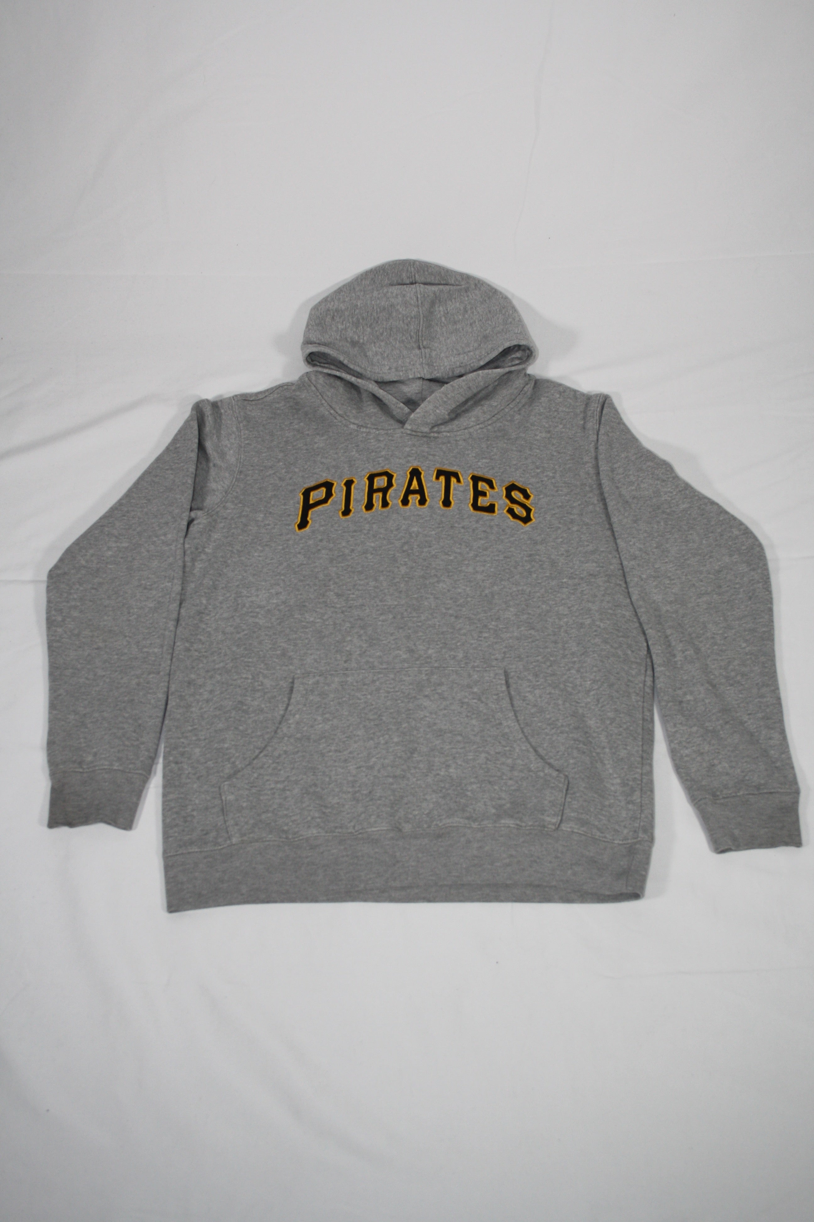 Vintage Pirates Embroidered Hoodie (M)