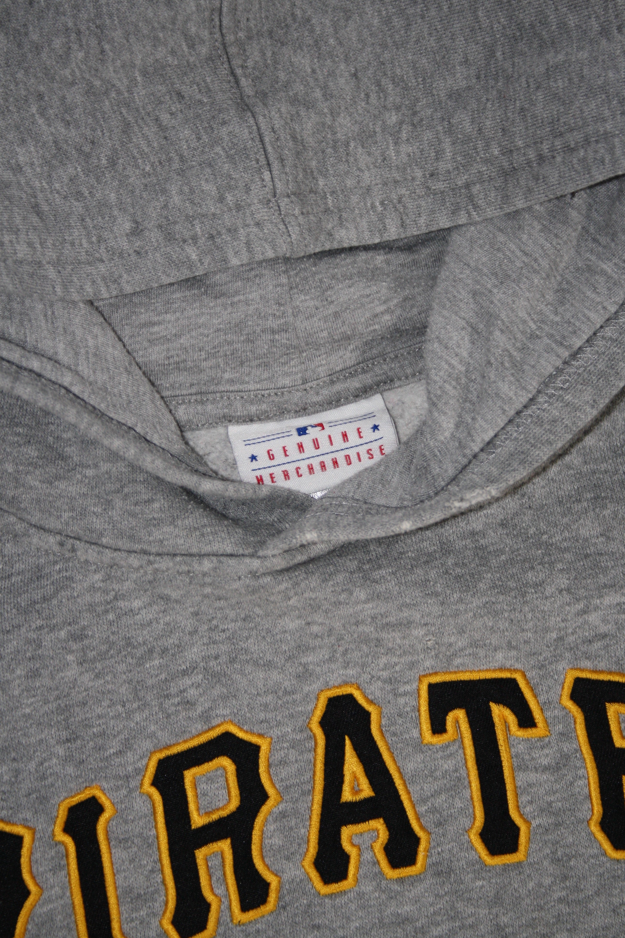 Vintage Pirates Embroidered Hoodie (M)