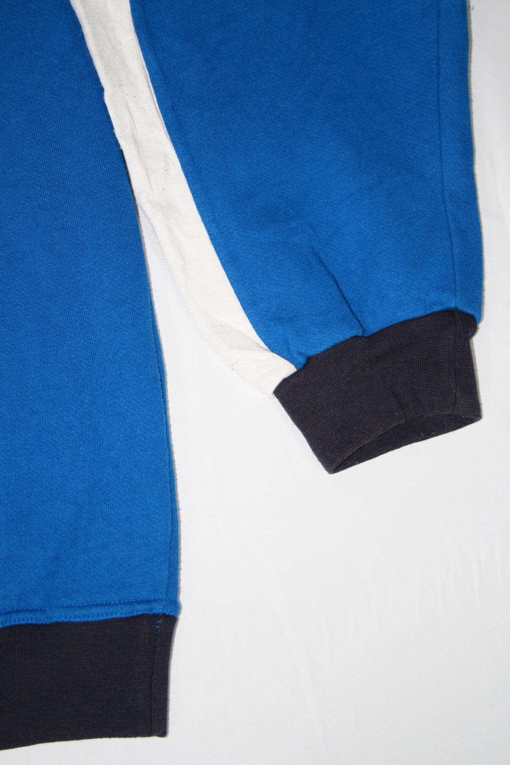 Vintage Puma Embroidered Sweater (L)