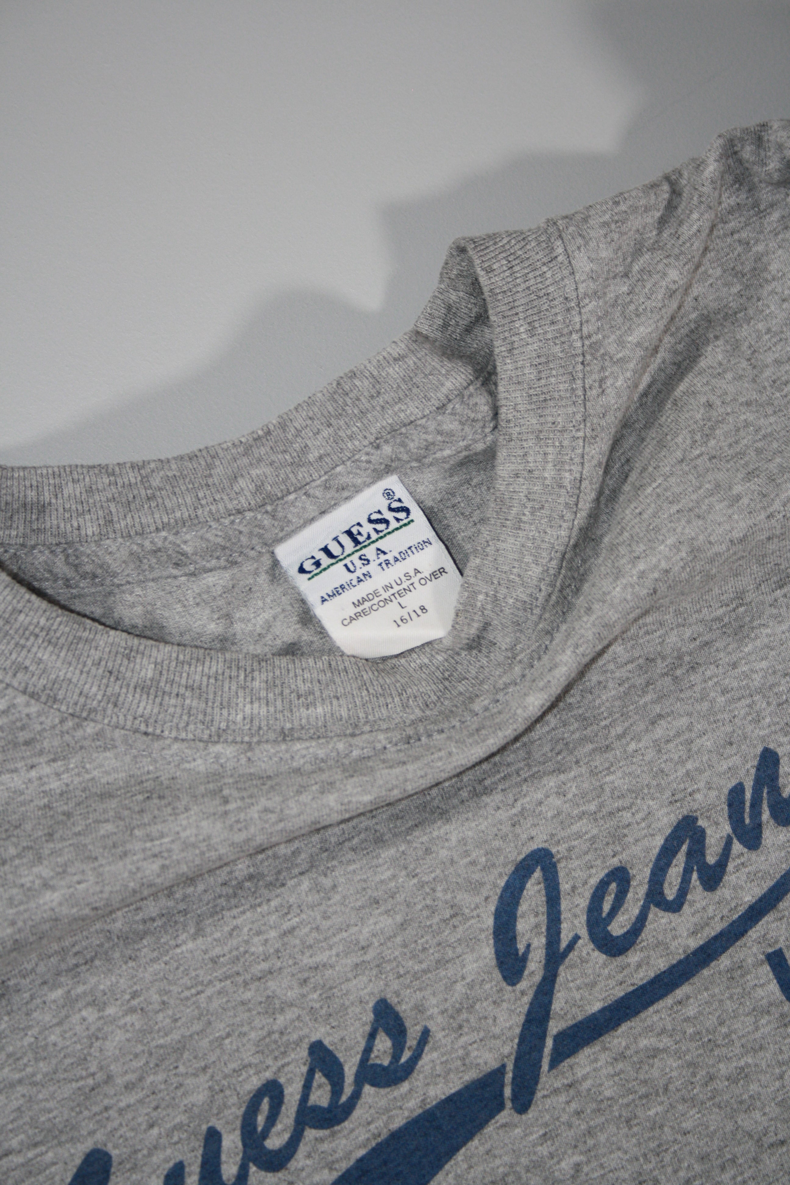 Vintage Guess Jeans Printed Long Sleeve (L)