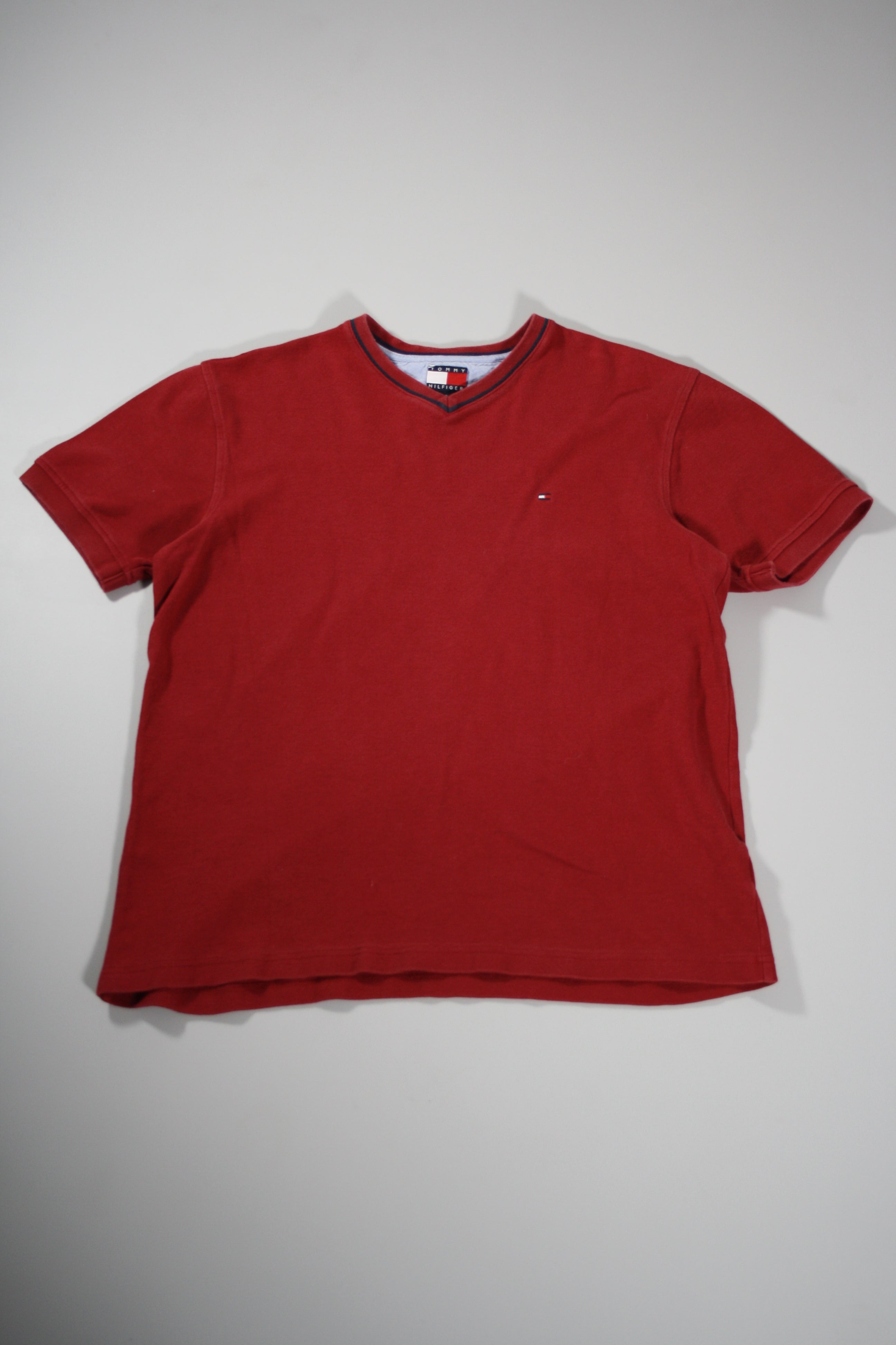 Vintage Tommy Hilfiger Embroidered Tee (L)