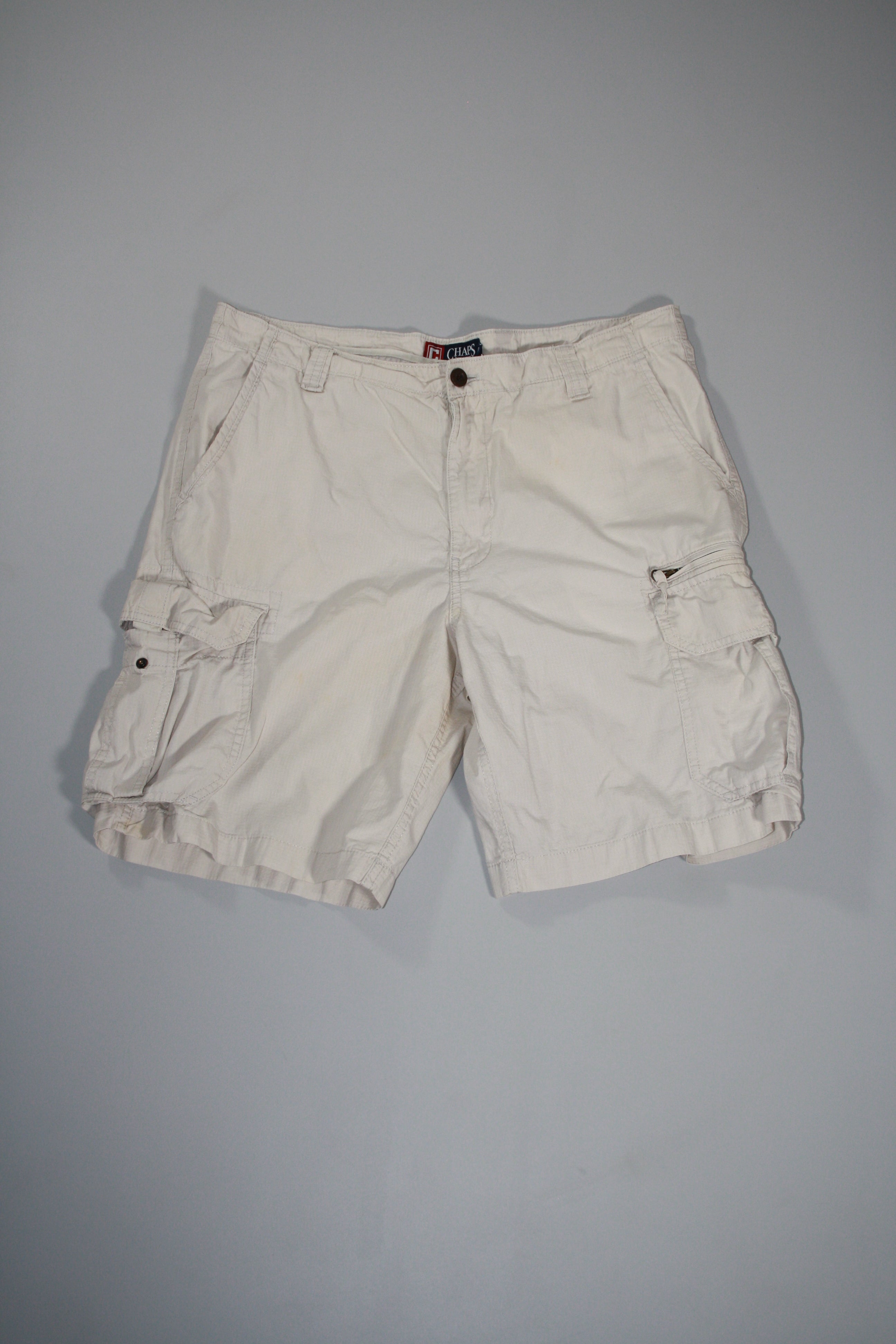 Vintage Chaps Shorts (36)